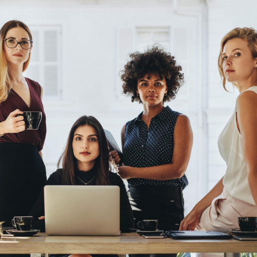 Imagem ilustrativa do curso de Mulheres na Liderança